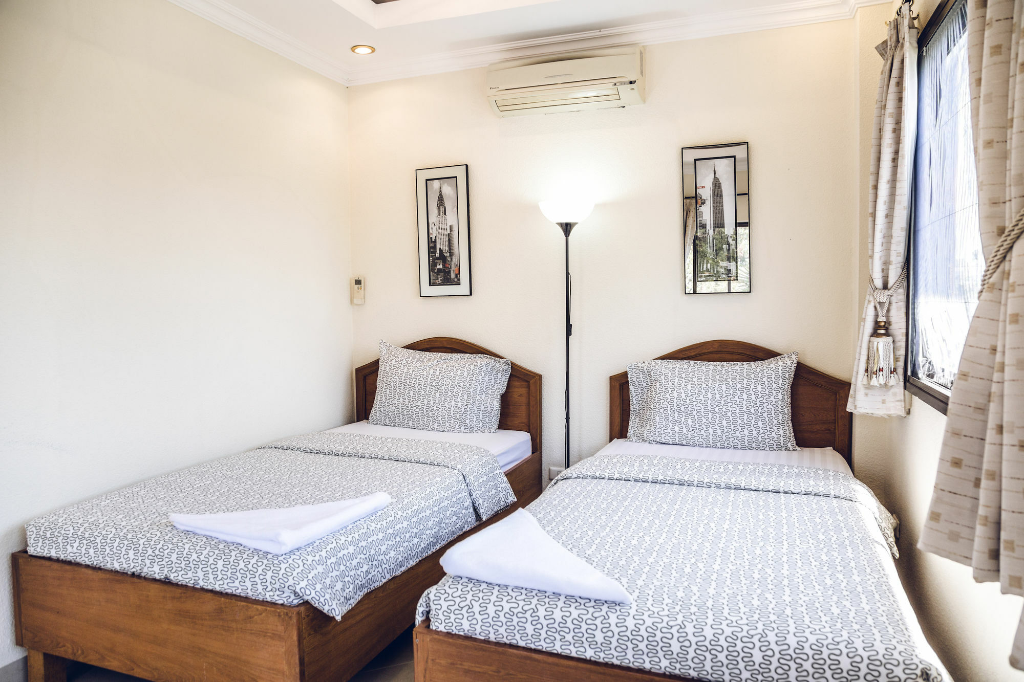 Pattaya Holiday Villas Bang Lamung Exterior photo