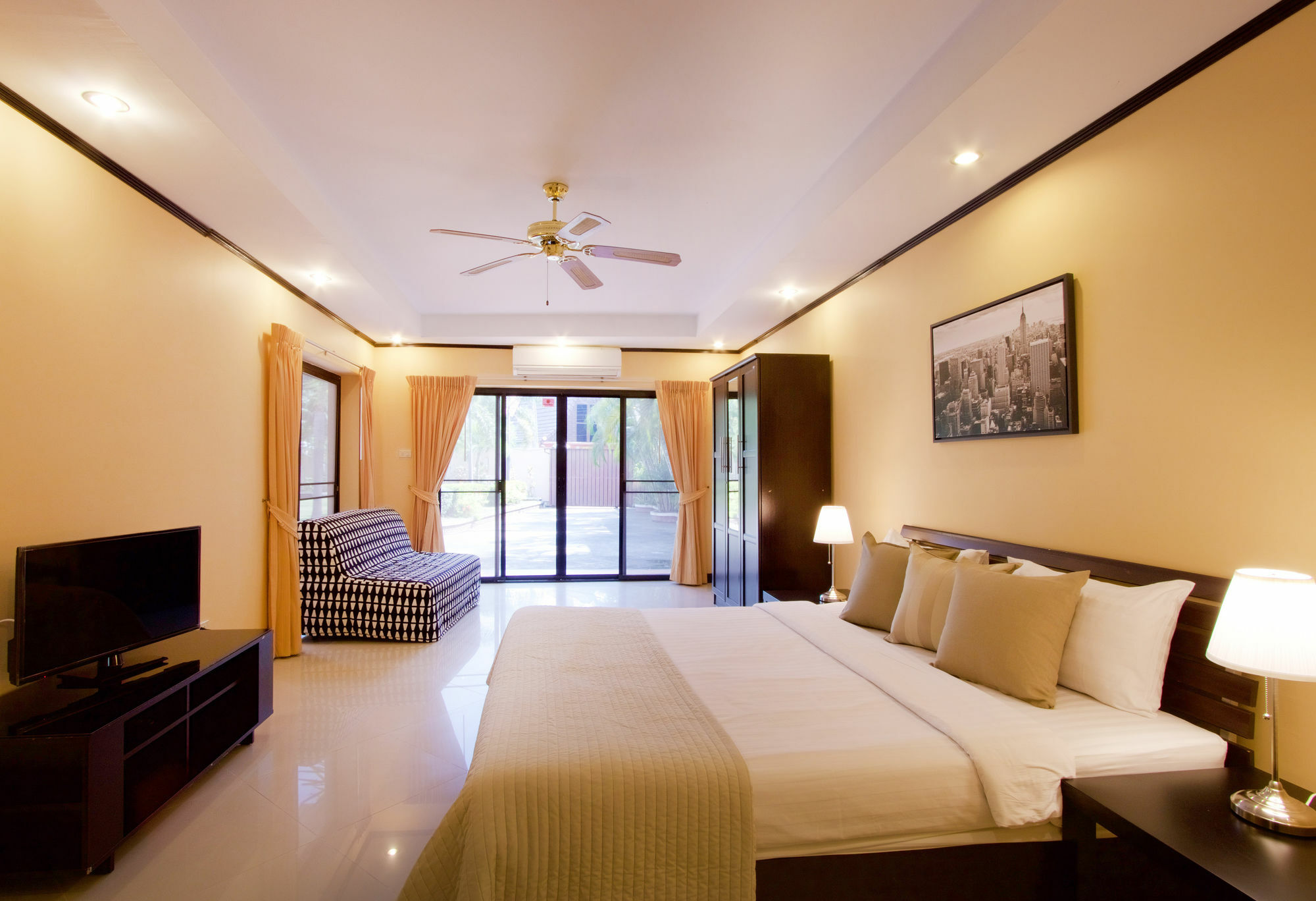 Pattaya Holiday Villas Bang Lamung Exterior photo